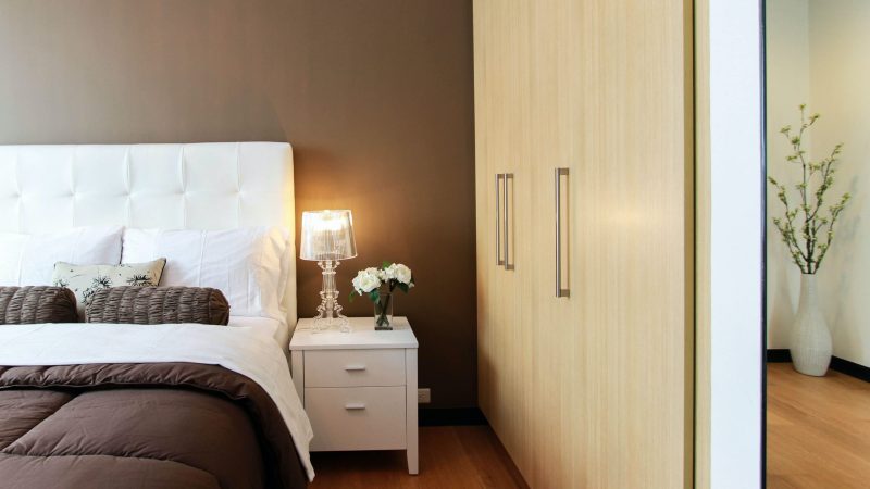 Wardrobes Decor in Bedroom